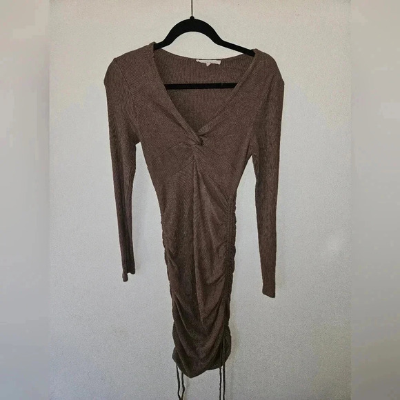 Mable midi dress - Picture 1 of 5